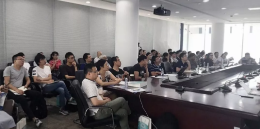 高温阻挡不了学习热情，long8唯一官网传感学院第四期培训圆满举行